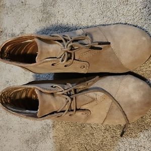 Tom's khaki platform booties size 7.5